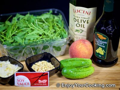 Arugula and Peach Salad: Step 